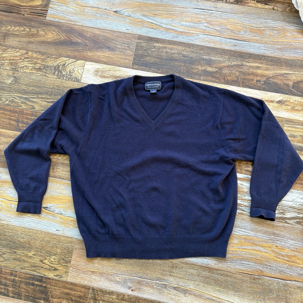 Davis & Squire 100% Cashmere V-Neck Sweater Mens L Navy Blue Quiet Luxury Soft